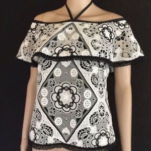 ALEXIS Black and White Off the shoulder top XS